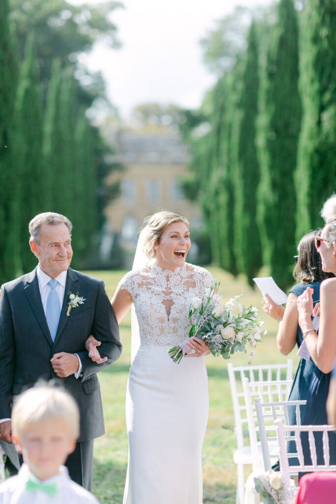 Picture perfect: Elegant wedding at La Durantie surrounded by breathtaking landscapes and the splendor of the La Durantie chateau. A magical location for your special day