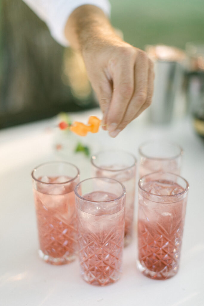 photo of the cocktail during An American Wedding in Château de Tourreau