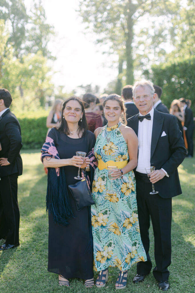 photo of the guests before the ceremony during An American Wedding in Château de Tourreau
