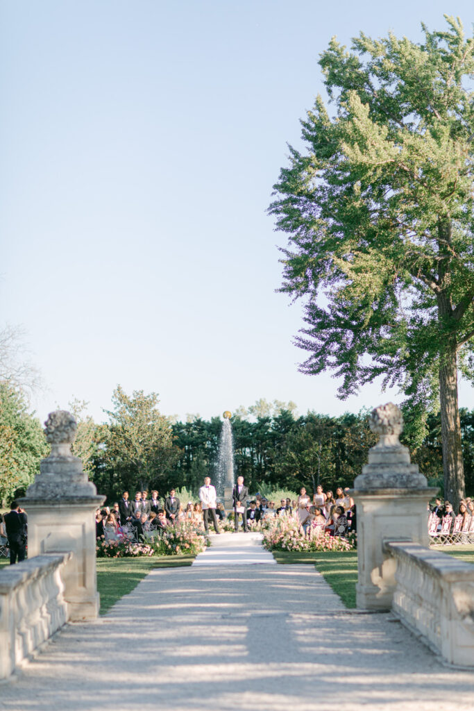 photo of the ceremony during An American Wedding in Château de Tourreau