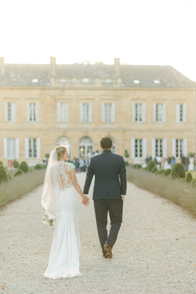 Photos capturing love's essence at La Durantie's romantic wedding