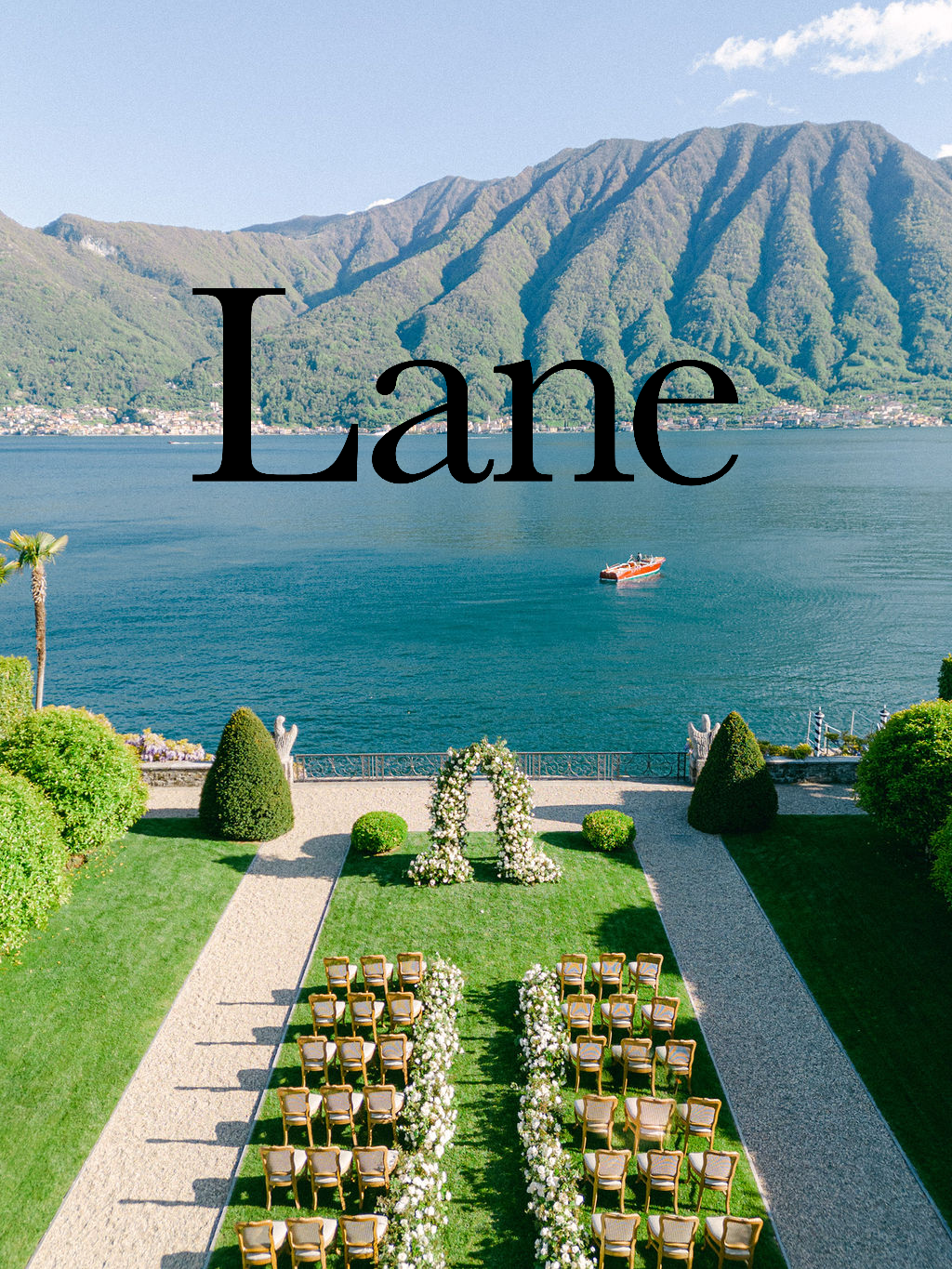 A panoramic view of Villa Balbiano and Lake Como, illustrating the breathtaking backdrop for a Luxury Balbiano Wedding