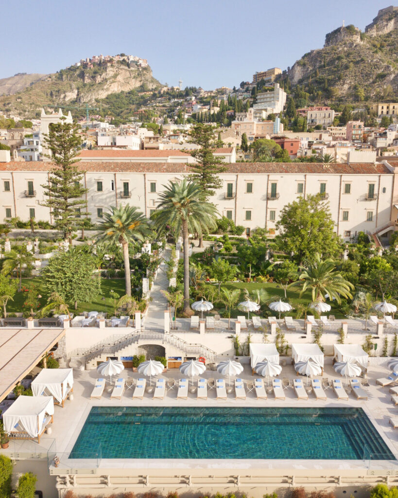 Luxurious San Domenico Palace, perfect engagement session Taormina