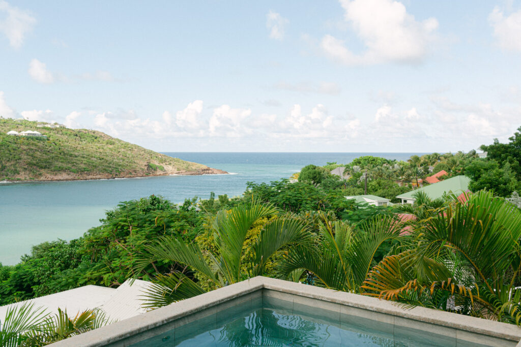 Elegant moments captured by a St Barts wedding photographer, showcasing the timeless beauty of this Caribbean paradise