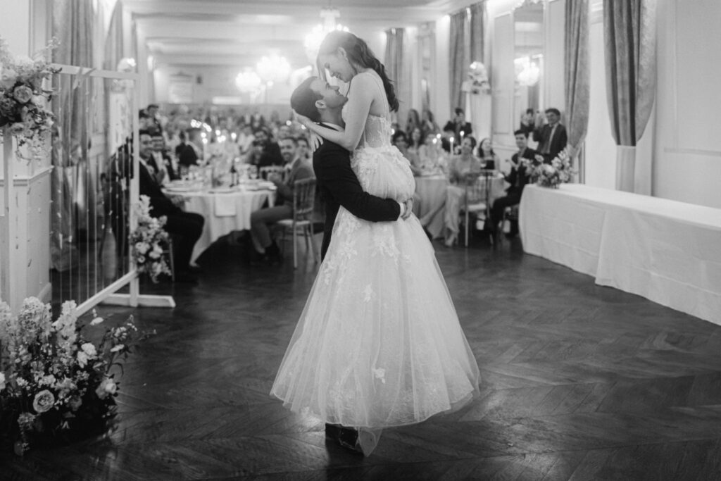 This moment closed the perfect day for Megan & Chris at their Château d’Aveny wedding near Paris.