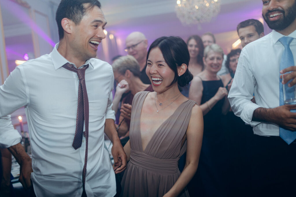 This moment closed the perfect day for Megan & Chris at their Château d’Aveny wedding near Paris.