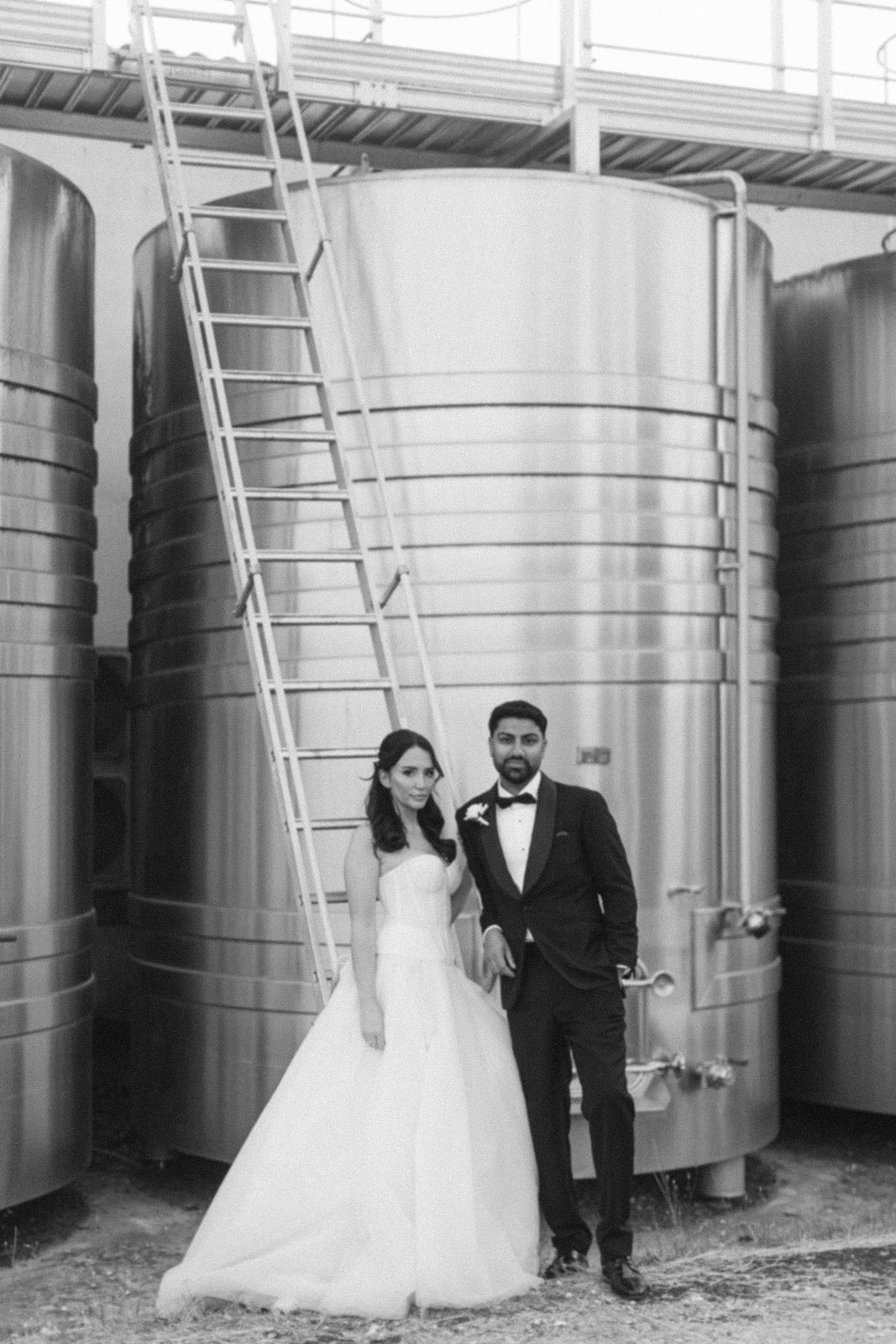 Editorial wedding photography at Château de Seguin in Bordeaux