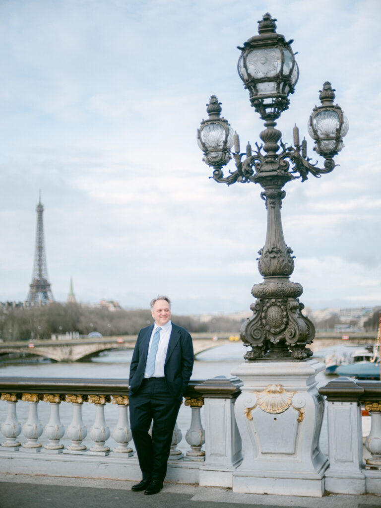 Pont Alexandre III engagement session in Paris